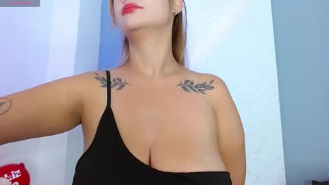 Snapshot of carla_beer chatting on 5, 5, 2026 Carla online show from 5, 5, 2026