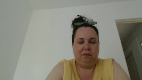 Snapshot of carlaruth chatting on 4, 7, 2026 Carlaruth online show from 4, 7, 2026