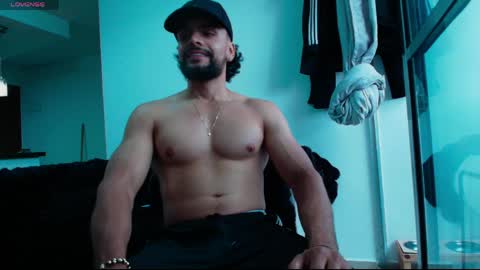 Snapshot of carlbadams96 chatting on 3, 4, 2026 sebasfit online show from 3, 4, 2026