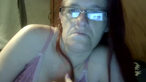 Snapshot of carleeswoman08 chatting on 11, 2, 2026 carleeswoman08 online show from 11, 2, 2026