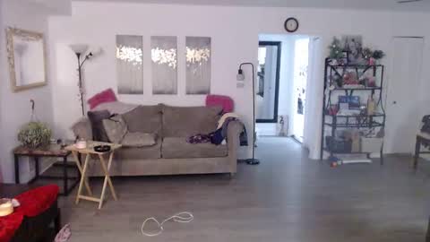 Snapshot of carliecreams chatting on 25, 9, 2025 Carlie online show from 25, 9, 2025