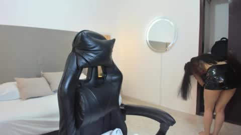 C A R L I N A online show from 4, 12, 2025