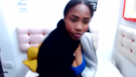 Snapshot of carlotadivaxxx chatting on 10, 6, 2026 CarlotaDivaxxx online show from 10, 6, 2026