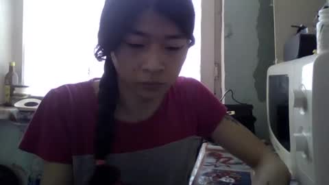 CarlyJoy online show from 20, 2, 2025