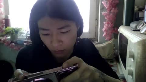 CarlyJoy online show from 2, 12, 2025