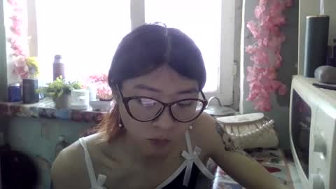Snapshot of carlyjoy chatting on 2, 4, 2026 CarlyJoy online show from 2, 4, 2026