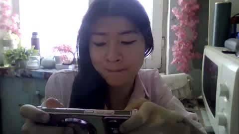 Snapshot of carlyjoy chatting on 11, 4, 2026 CarlyJoy online show from 11, 4, 2026