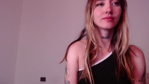 carmennrusso online show from 30, 7, 2026