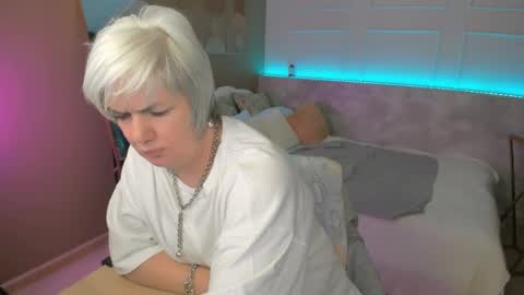 Snapshot of carmensoft chatting on 3, 6, 2026 Carmen online show from 3, 6, 2026