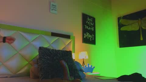 Snapshot of caro_zapata chatting on 4, 12, 2024 Carolina online show from 4, 12, 2024