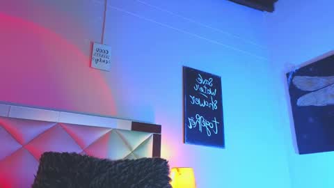 Snapshot of caro_zapata chatting on 18, 12, 2024 Carolina online show from 18, 12, 2024