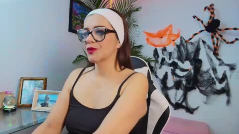 CAROL online show from 21, 10, 2025