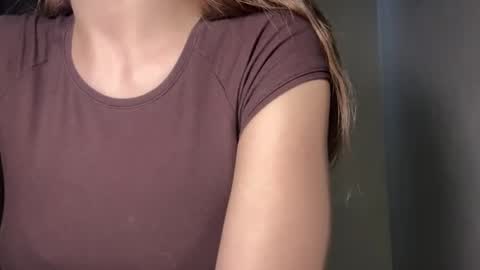 Snapshot of carolecronan chatting on 27, 2, 2026 Lisa online show from 27, 2, 2026