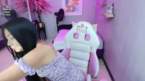Snapshot of carolina_cherry chatting on 28, 4, 2026 CAROLINA. online show from 28, 4, 2026