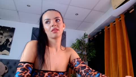 Mellany online show from 5, 2, 2026