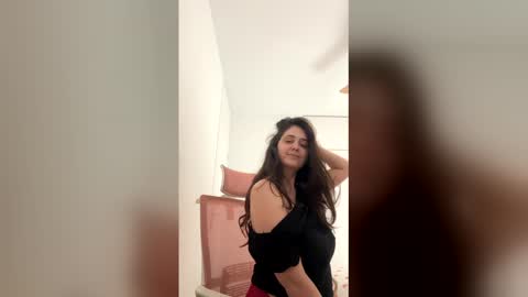 CarolinaS444 online show from 7, 3, 2026