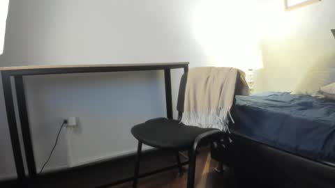  Caroline  online show from 9, 2, 2026