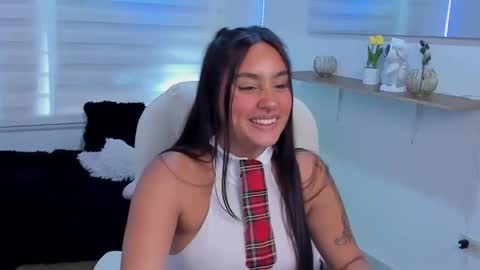 caroline_rodriguez_9 online show from 2, 3, 2026