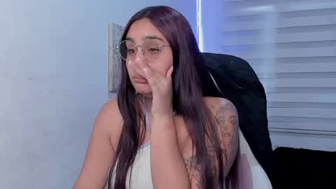 Snapshot of caroline_rodriguez_9 chatting on 8, 7, 2026 caroline_rodriguez_9 online show from 8, 7, 2026