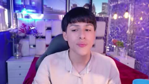 Snapshot of carolinejesh chatting on 1, 3, 2026 carolinejesh online show from 1, 3, 2026