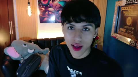 carolinejesh online show from 19, 5, 2026