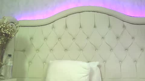 Snapshot of carolinesampaio chatting on 15, 11, 2025 carolinesampaio online show from 15, 11, 2025