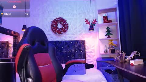 Snapshot of carolinescoth_dl chatting on 20, 12, 2024 Caroline Scoth online show from 20, 12, 2024