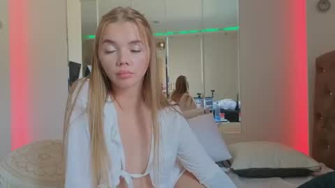 Snapshot of carriebradshawww chatting on 1, 7, 2026 carriebradshawww online show from 1, 7, 2026