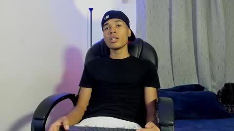 Snapshot of carterbrownbbc chatting on 26, 9, 2025 Carter online show from 26, 9, 2025