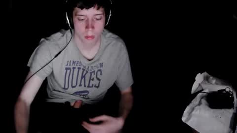 Snapshot of cartermcberran chatting on 27, 5, 2026 cartermcberran online show from 27, 5, 2026