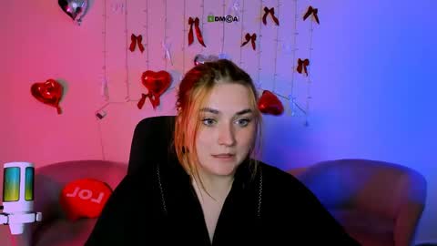 Snapshot of casey_meow_ chatting on 19, 5, 2026 casey_meow_ online show from 19, 5, 2026