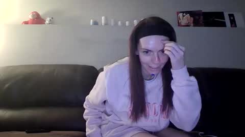 Snapshot of caseykitty222 chatting on 8, 6, 2026 caseykitty222 online show from 8, 6, 2026