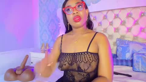 Snapshot of caseymoon chatting on 23, 4, 2026 Casey online show from 23, 4, 2026