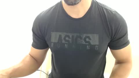 cashmastermuscle77 online show from 31, 5, 2026
