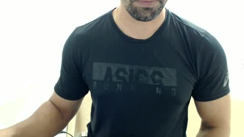 Snapshot of cashmastermuscle77 chatting on 9, 7, 2026 cashmastermuscle77 online show from 9, 7, 2026