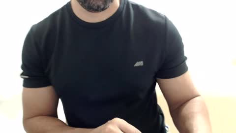 Snapshot of cashmastermuscle77 chatting on 14, 7, 2026 cashmastermuscle77 online show from 14, 7, 2026