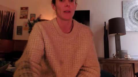 Snapshot of cassandra06400 chatting on 5, 11, 2025 cassandra06400 online show from 5, 11, 2025