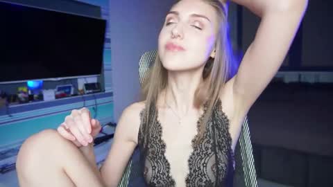 Seductress Cassia  FINDOM AND SADISM  NO NUDE online show from 4, 10, 2025