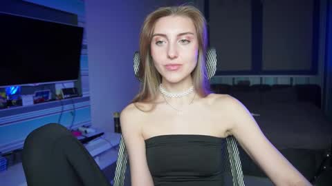 Seductress Cassia  FINDOM AND SADISM  NO NUDE online show from 7, 10, 2025