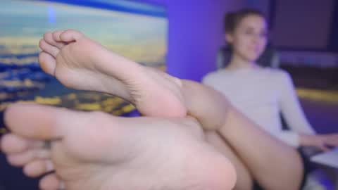 Snapshot of cassiablade1 chatting on 18, 4, 2026 Seductress Cassia FINDOM AND SADISM NO NUDE online show from 18, 4, 2026