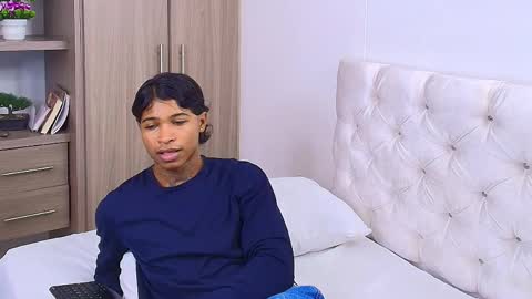 Snapshot of cassian_gold chatting on 12, 5, 2026 CASSIAN GOLD online show from 12, 5, 2026