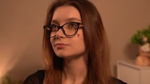 Cassie online show from 15, 4, 2026