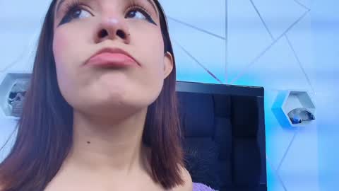 Snapshot of cassie_jones1 chatting on 2, 1, 2025 Cassie Jones online show from 2, 1, 2025