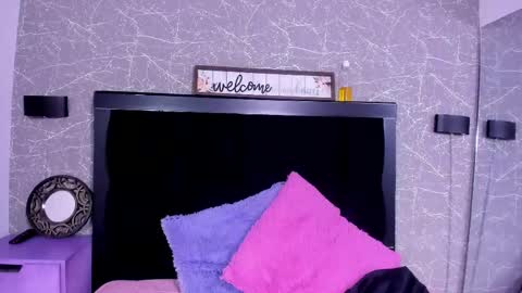 Snapshot of cassie_jones1 chatting on 27, 2, 2025 Cassie Jones online show from 27, 2, 2025