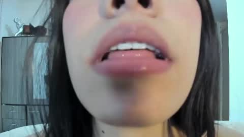 Snapshot of cassie_jones1 chatting on 24, 6, 2026 Cassie Jones online show from 24, 6, 2026