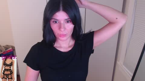 cassiealvarez online show from 1, 10, 2025