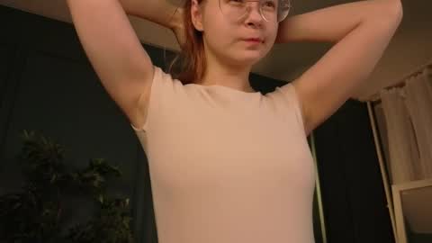 Snapshot of cassiecool chatting on 19, 5, 2026 assie online show from 19, 5, 2026