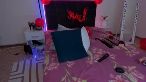 Cassie online show from 9, 2, 2025