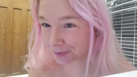 Cassie online show from 19, 1, 2026