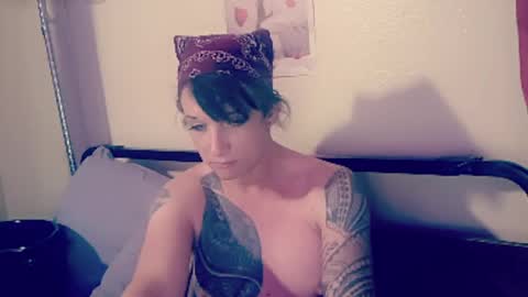 Snapshot of cassiemichelle chatting on 16, 4, 2026 Cassiemichelle online show from 16, 4, 2026